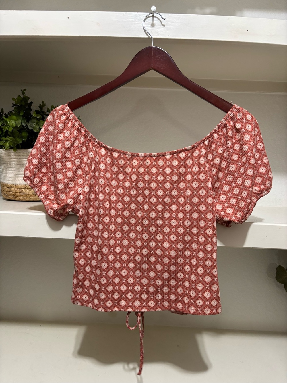 Pink Rose Rust Floral Ruched Drawstring Crop Top - Picture 3 of 5